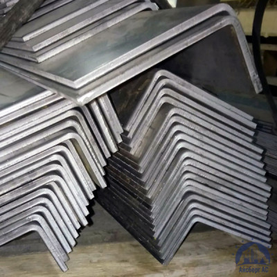 Уголок стальной неравнополочный 100х80х4 мм ст. 3сп/3пс ГОСТ 8510-93 купить  в Перми